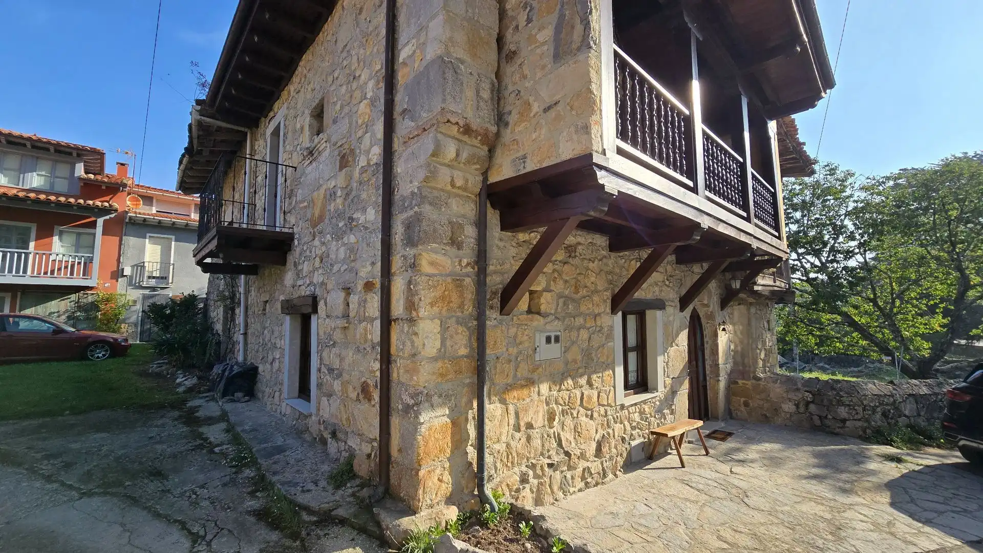 Vista exterior de Casa o xalet en venda en Llanes amb Calefacció