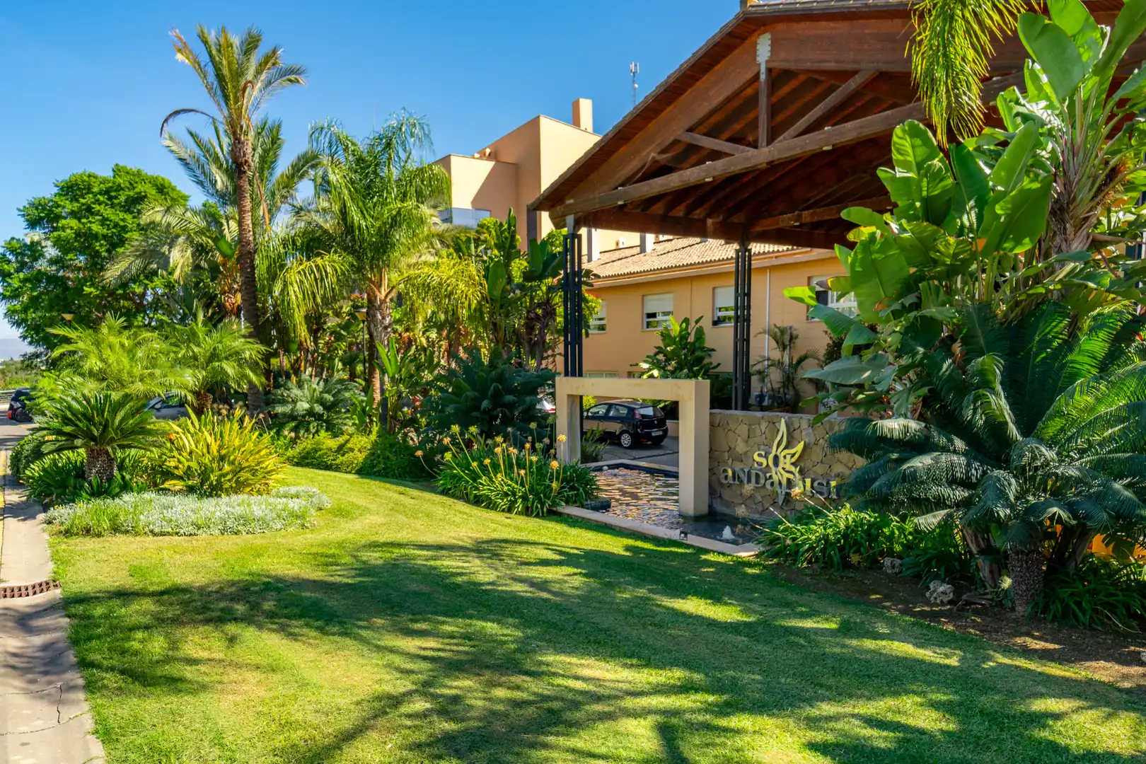 Exterior view of Flat for rent in Alhaurín de la Torre  with Air Conditioner, Heating and Private garden
