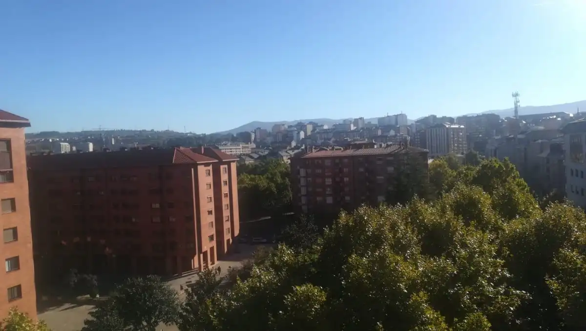 Vista exterior de Dúplex en venda en Ponferrada amb Aire condicionat, Calefacció i Terrassa
