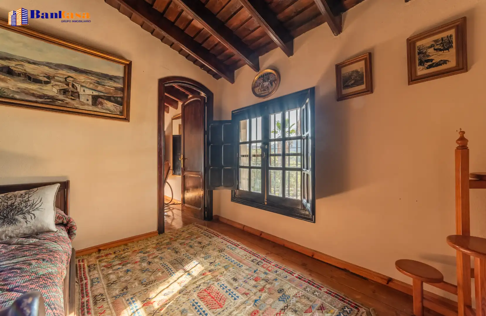 Casa o xalet en venda en Cortes de la Frontera amb Calefacció, Jardí privat i Moblat