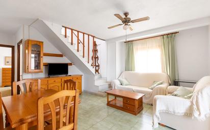 Sala d'estar de Apartament en venda en Torrevieja amb Terrassa