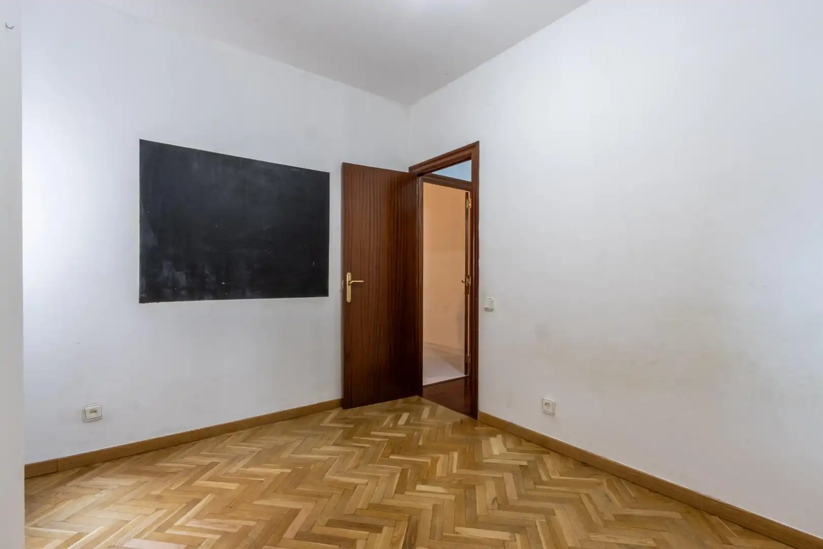 Attic for sale in Sabadell  with Air Conditioner, Heating and Parquet flooring