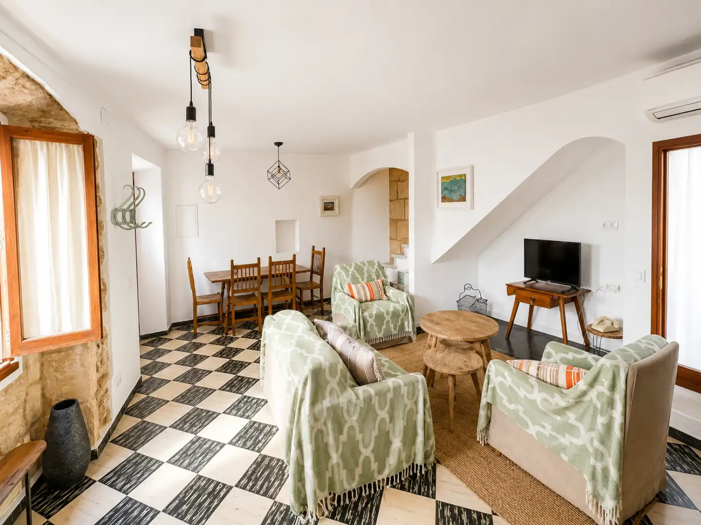 Sala de estar de Casa adosada de alquiler en Pollença con Aire acondicionado, Calefacción y Terraza