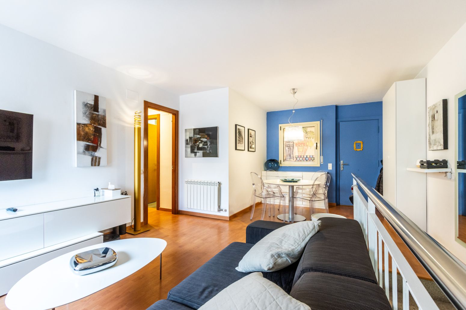 Sala d'estar de Pis en venda en Castellar del Vallès amb Calefacció, Parquet i Traster