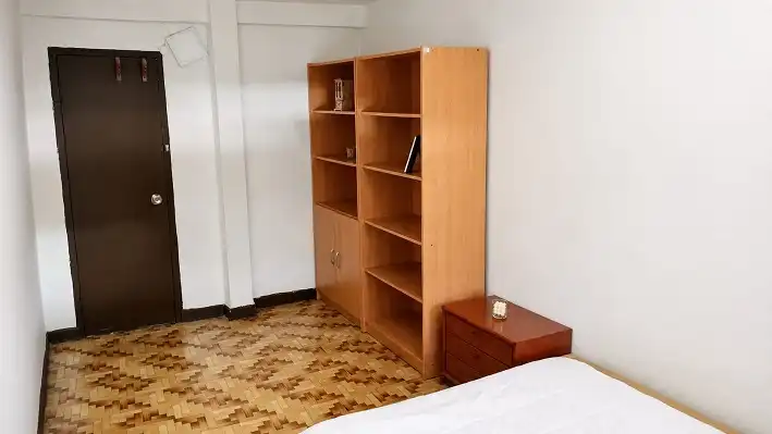 Dormitori de Casa o xalet en venda en Grisaleña amb Jardí privat i Moblat