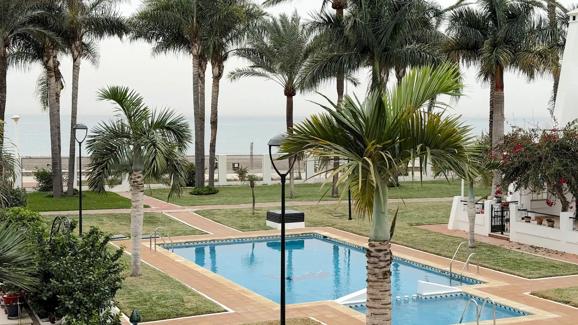 Casa a schiera con piscina in affitto a Caleta de Vélez, imagen 2