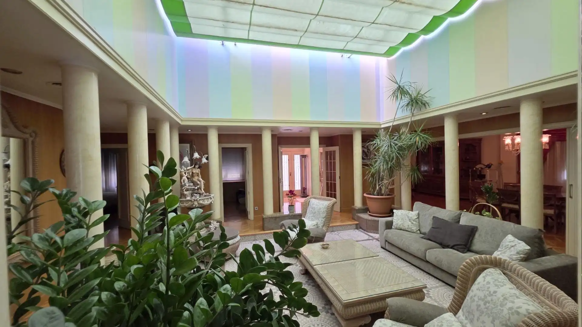 Houses for sale in Elche / Elx  with Air Conditioner, Private garden and Parquet flooring