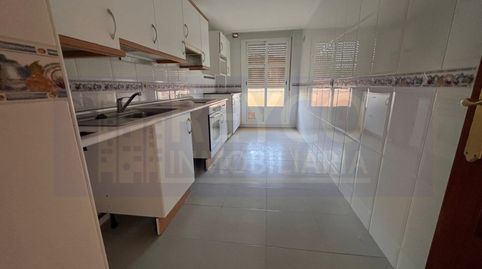 Foto 2 de Piso en venta en Calle Magdalena, Haro, La Rioja