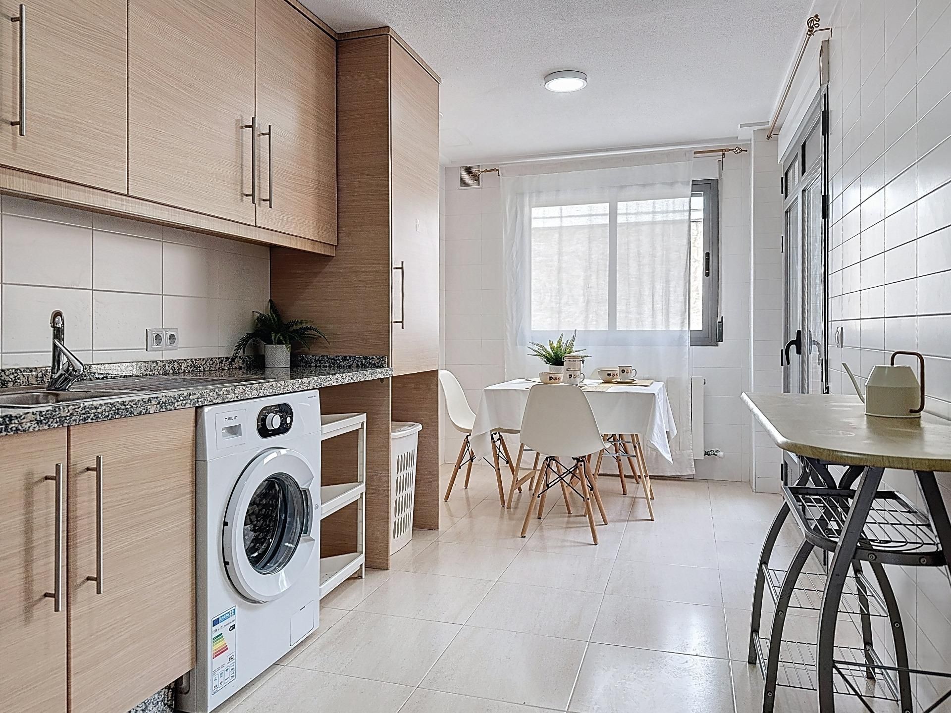 Kitchen of Single-family semi-detached for sale in Onil  with Heating, Private garden and Terrace
