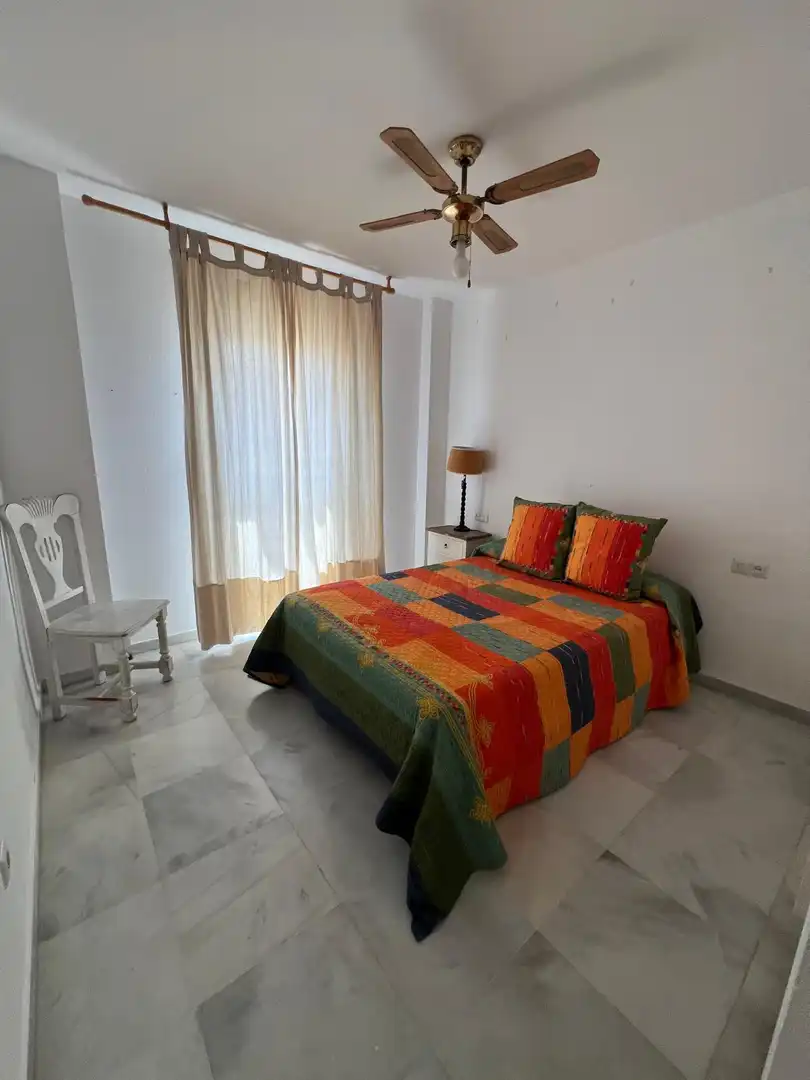 Habitación de Apartamento en venta en Estepona con Aire acondicionado, Terraza y Piscina