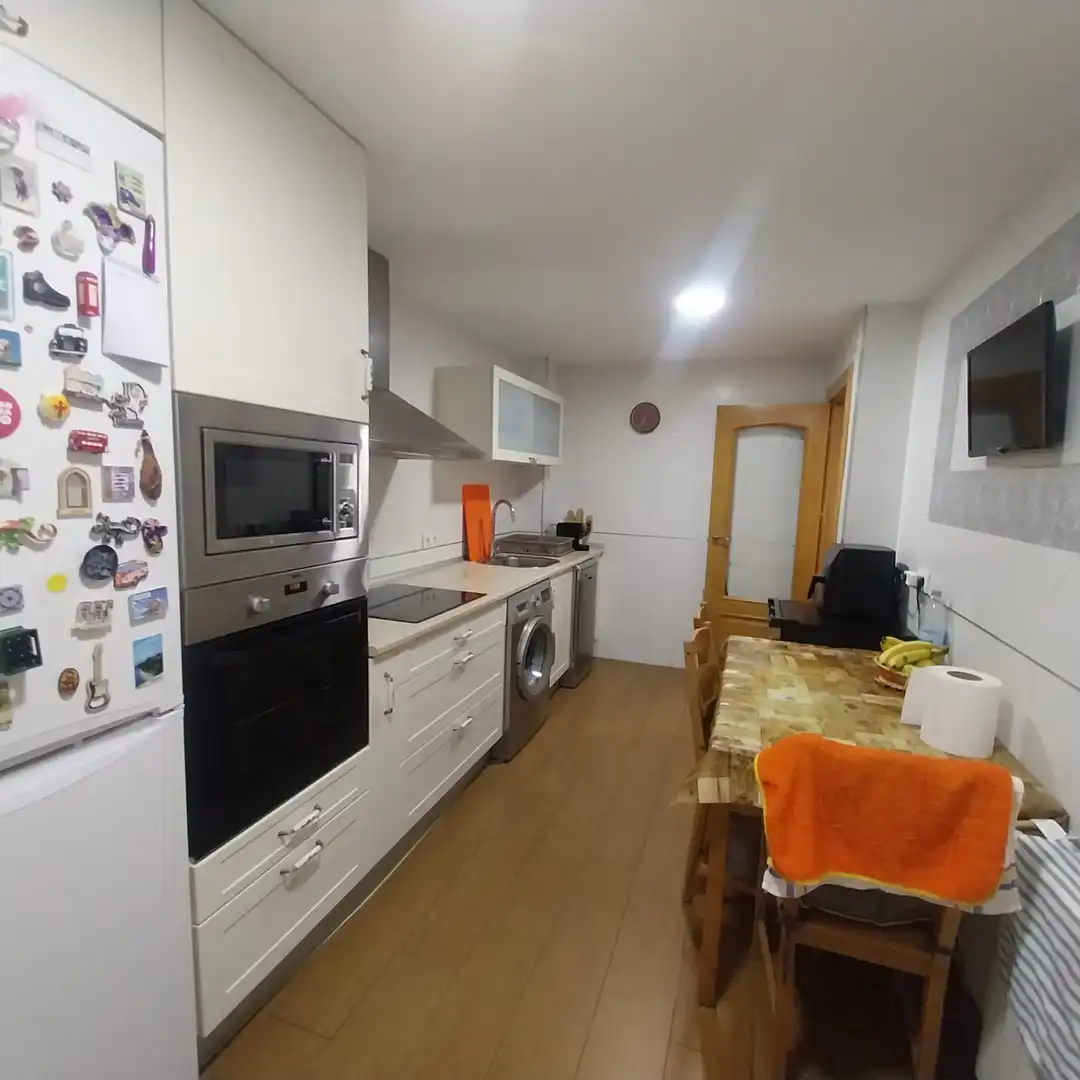 Flat with terrace for sale in Calle Mercedes 10, imagen 11