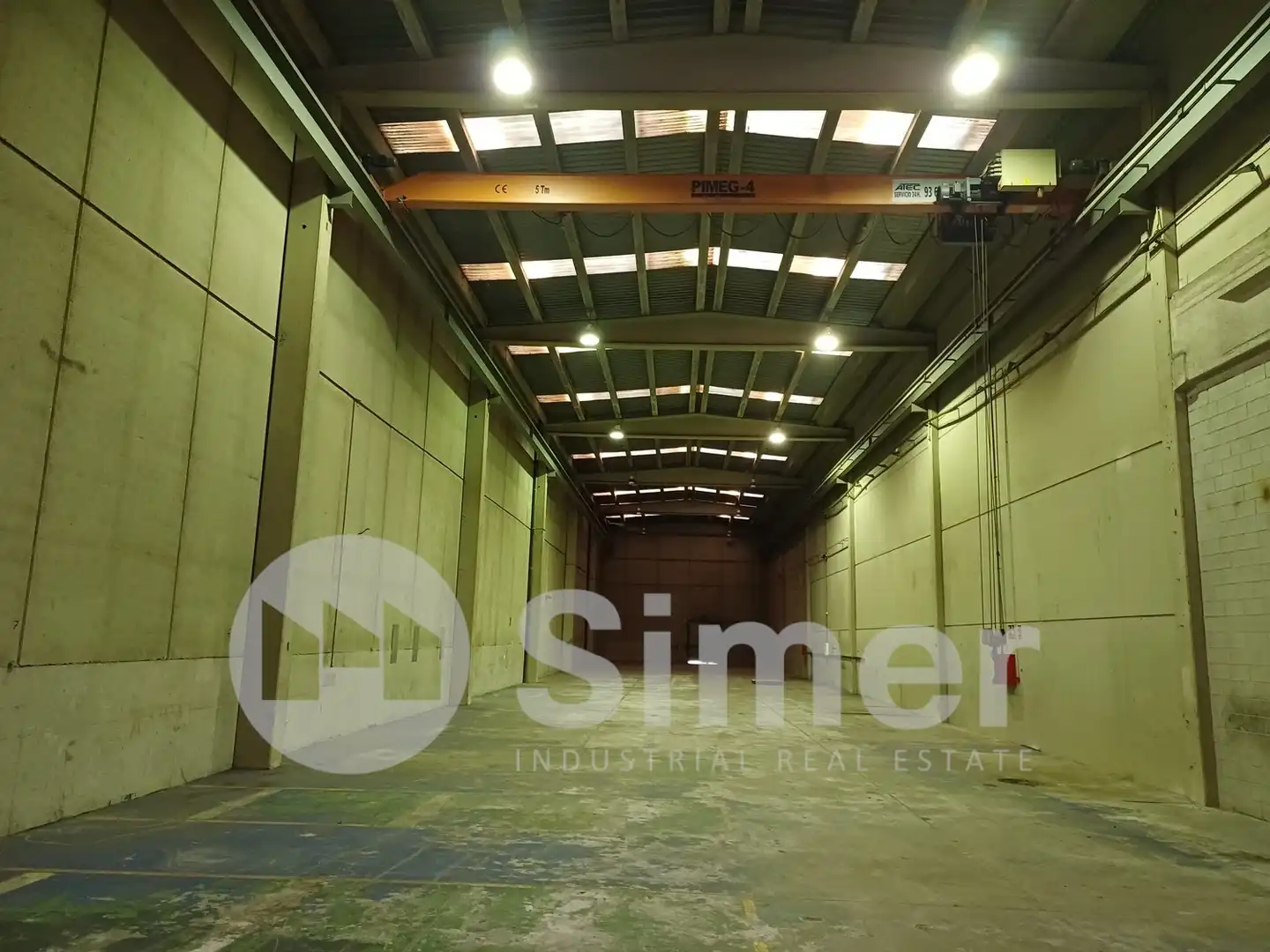 Nave industrial de alquiler en Ripollet