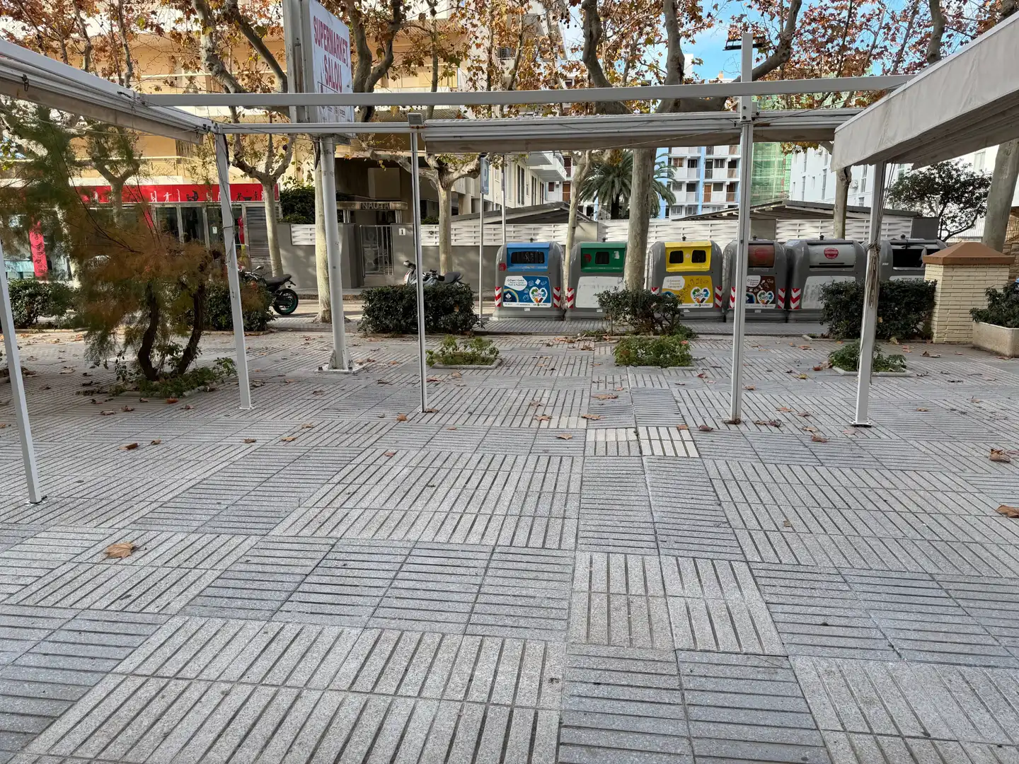Business premises for sale in Carrer de Madrid 2