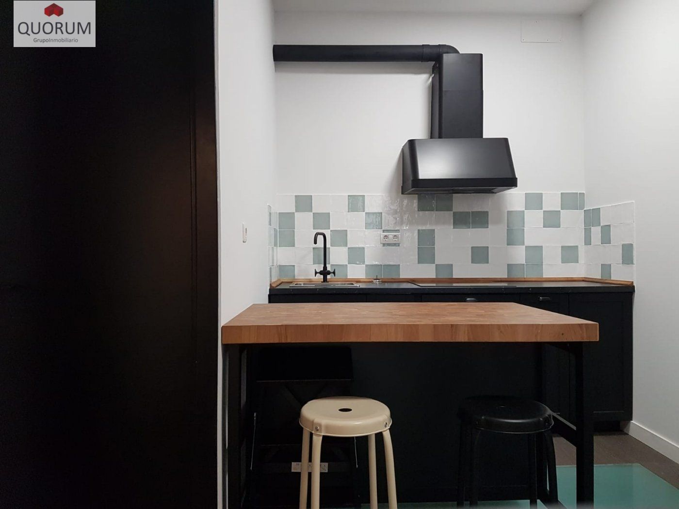 Kitchen of Duplex for sale in Bilbao   with Air Conditioner, Heating and Private garden