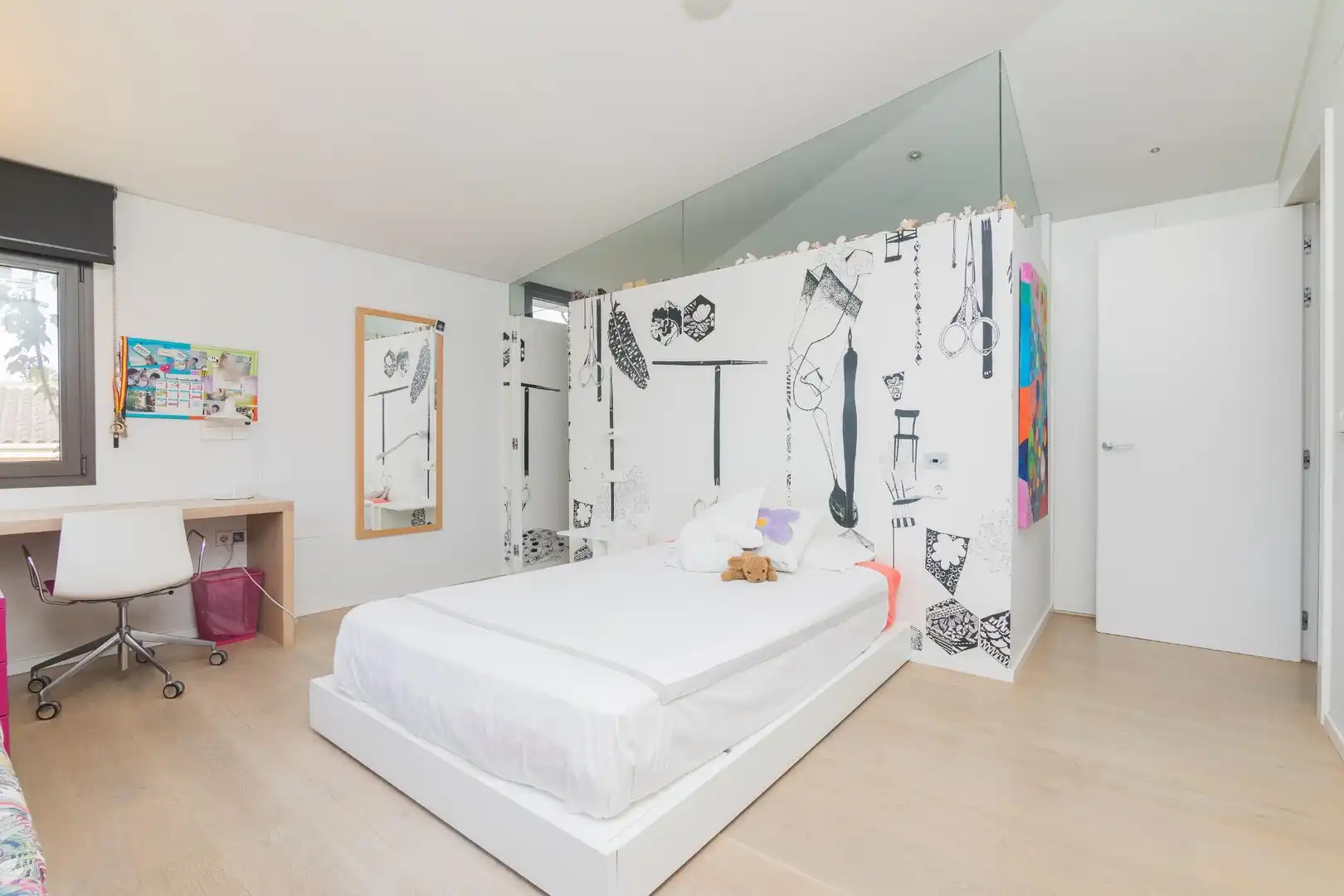 Schlafzimmer von Haus oder Chalet zum Verkauf in Elche / Elx mit Klimaanlage, Heizung und Privatgarten