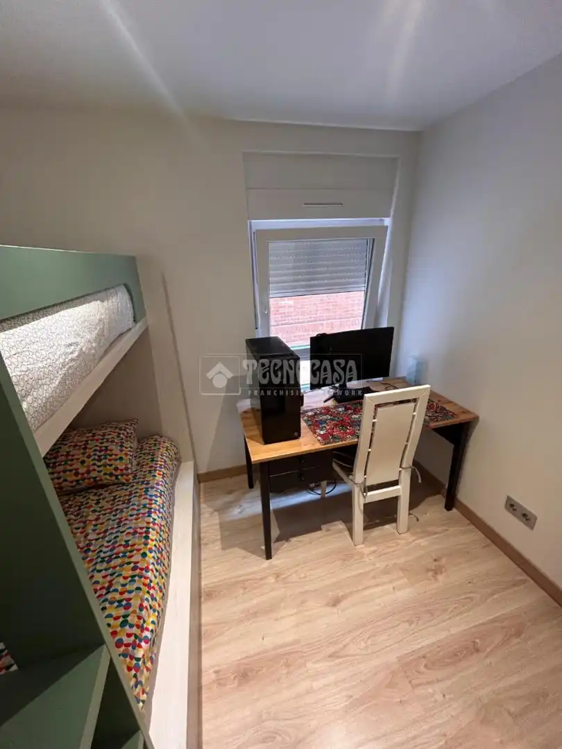 Habitación de Piso en venta en Madrid con Calefacción y Terraza