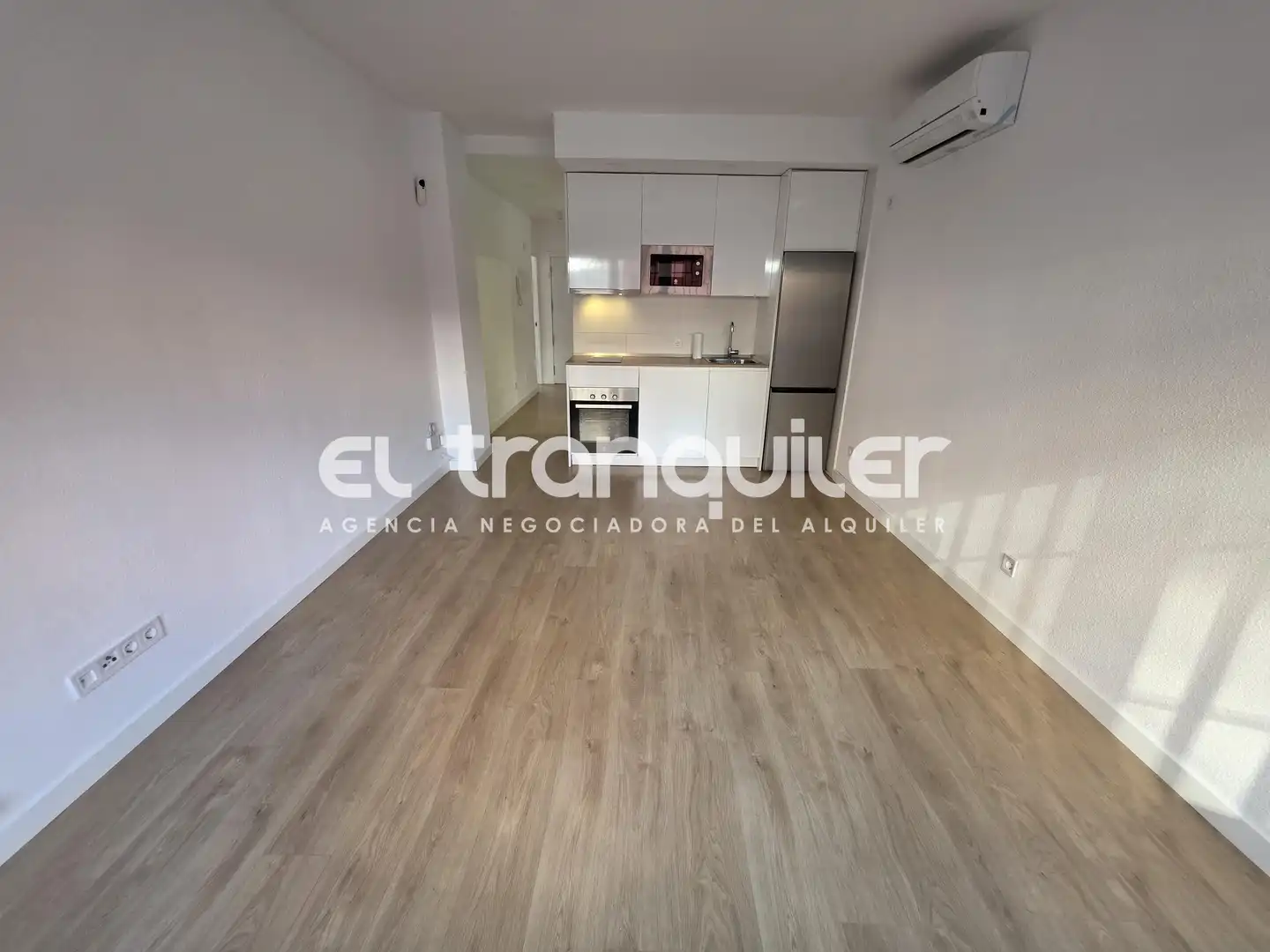 Küche von Wohnung zur Miete in Madrid mit Klimaanlage, Terrasse und Abstellraum