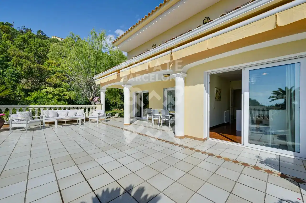 Vista exterior de Casa o chalet en venta en Tossa de Mar con Aire acondicionado, Calefacción y Jardín privado