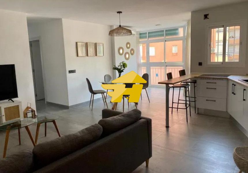 Flat to rent in Calle Río Fardes, Manantiales - Estación de Autobuses