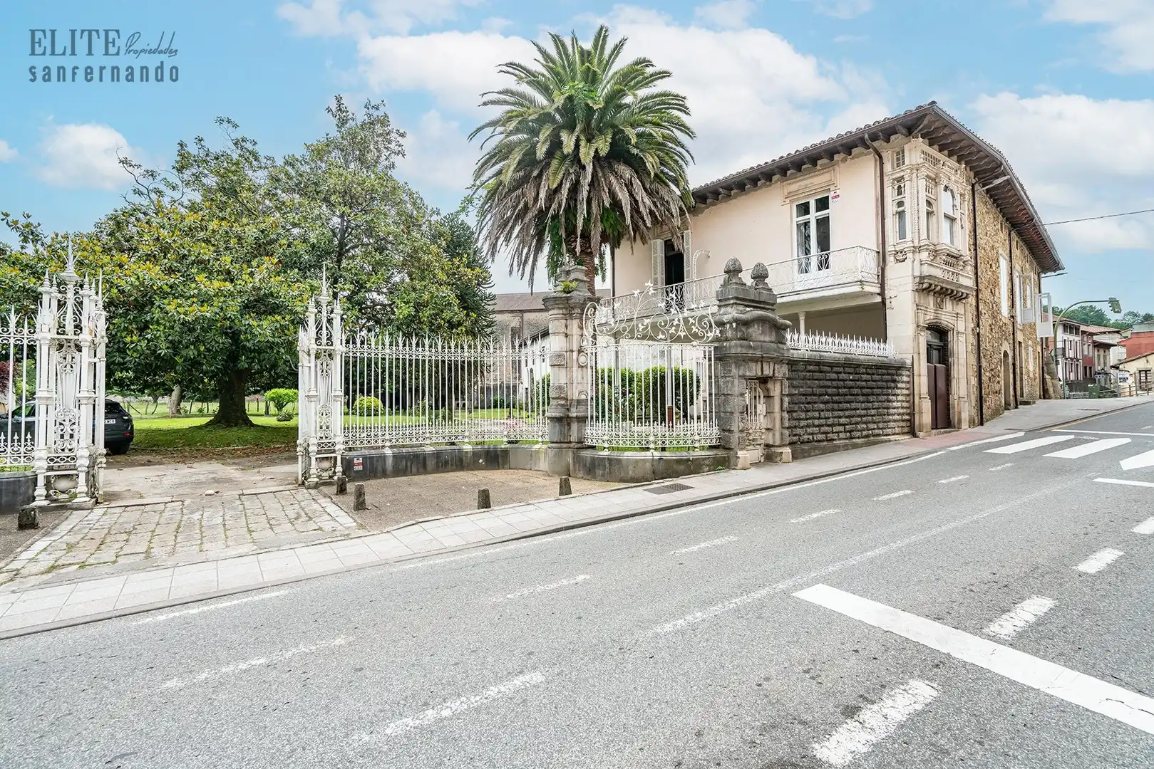 Vista exterior de Casa o chalet en venta en Ampuero con Calefacción, Jardín privado y Terraza