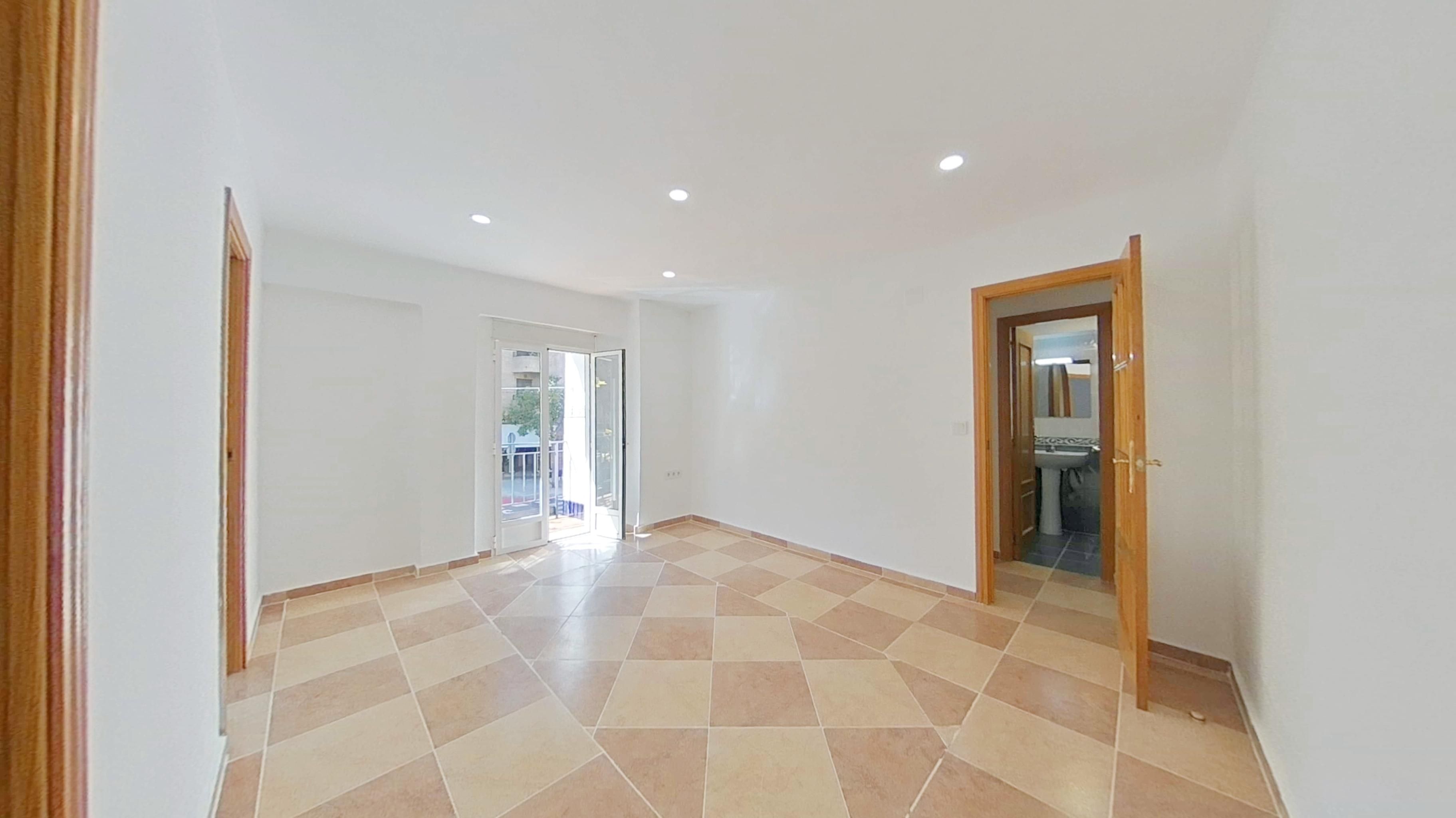 Flat to rent in Manises  with Oven and Pets allowed