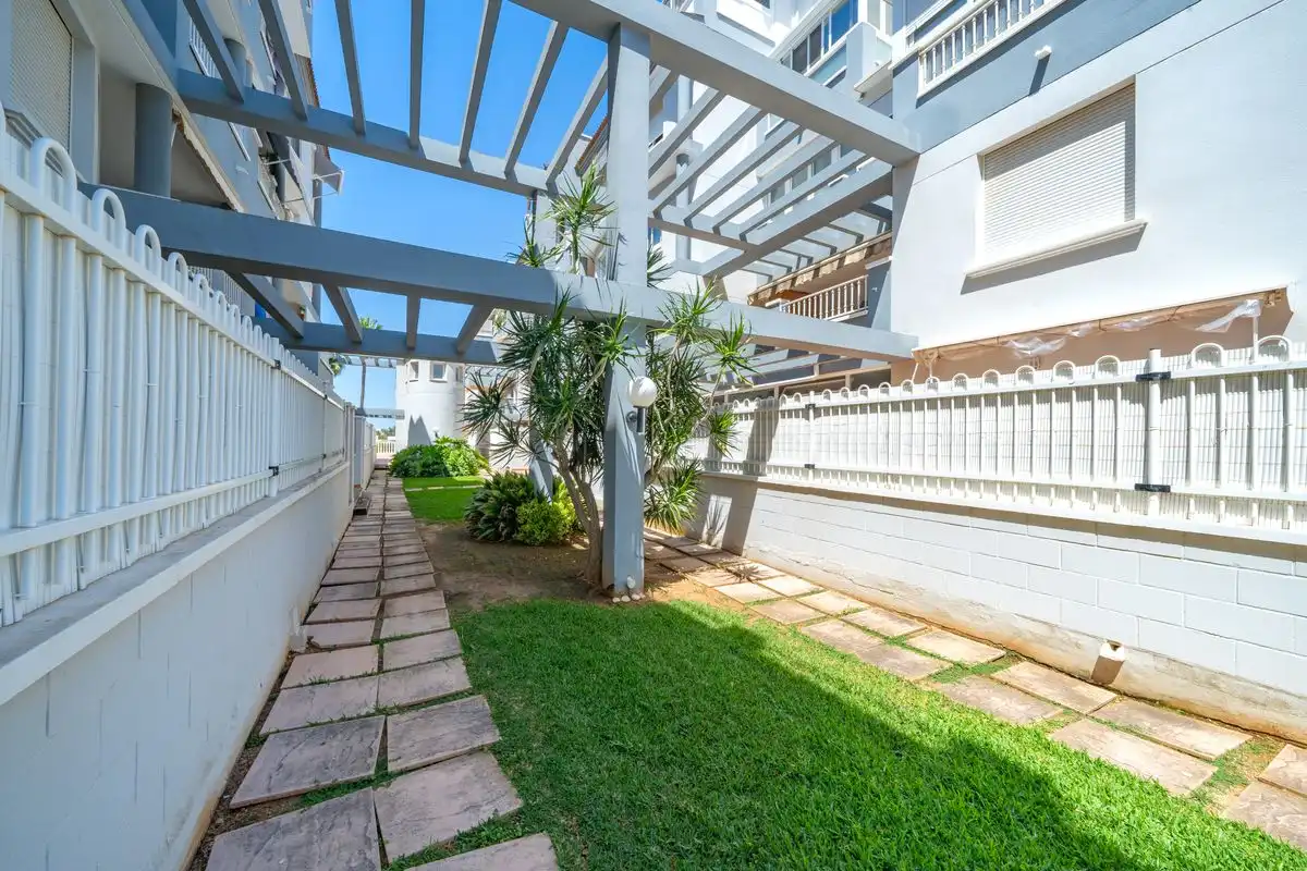 Garten von Erdgeschoss zum Verkauf in Dénia mit Klimaanlage, Heizung und Terrasse