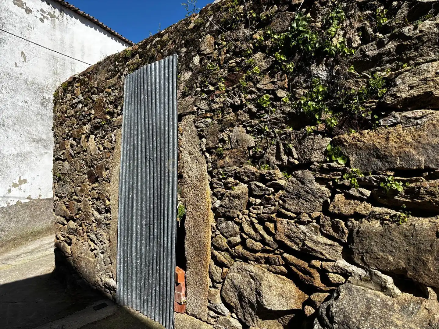 Vista exterior de Casa o xalet en venda en Valdefuentes