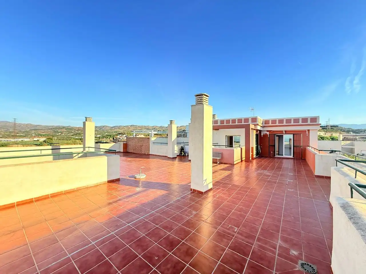 Àtic amb piscina en venda a Almayate, imagen 7