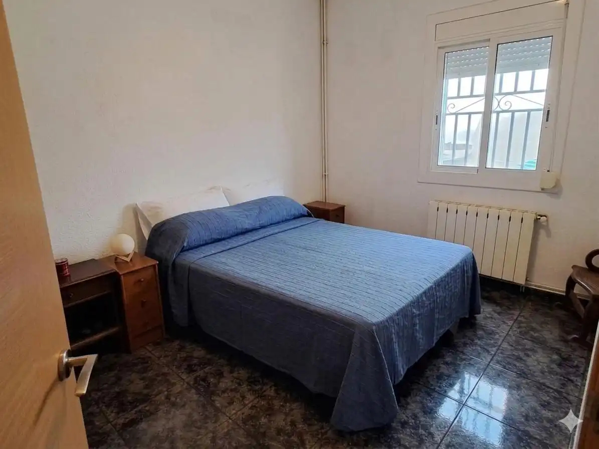 Habitación de Casa o chalet en venta en Rubí con Calefacción, Terraza y Trastero