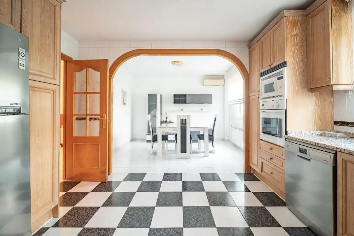 Cocina de Casa adosada en venta en Arganda del Rey con Aire acondicionado y Calefacción