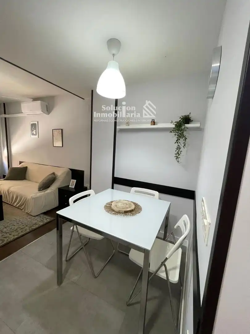 Sala de estar de Piso en venta en Salamanca con Aire acondicionado, Calefacción y Amueblado