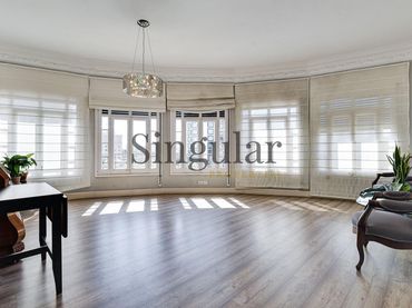 Piso con balcón en venta en Pasaje de Gràcia