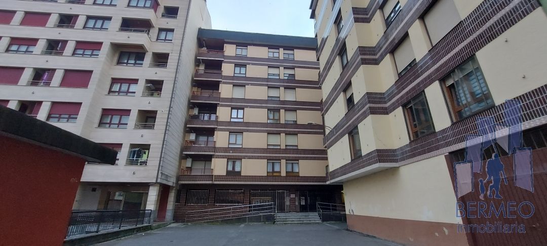 Exterior view of Flat for sale in Bermeo  with Heating, Storage room and Balcony
