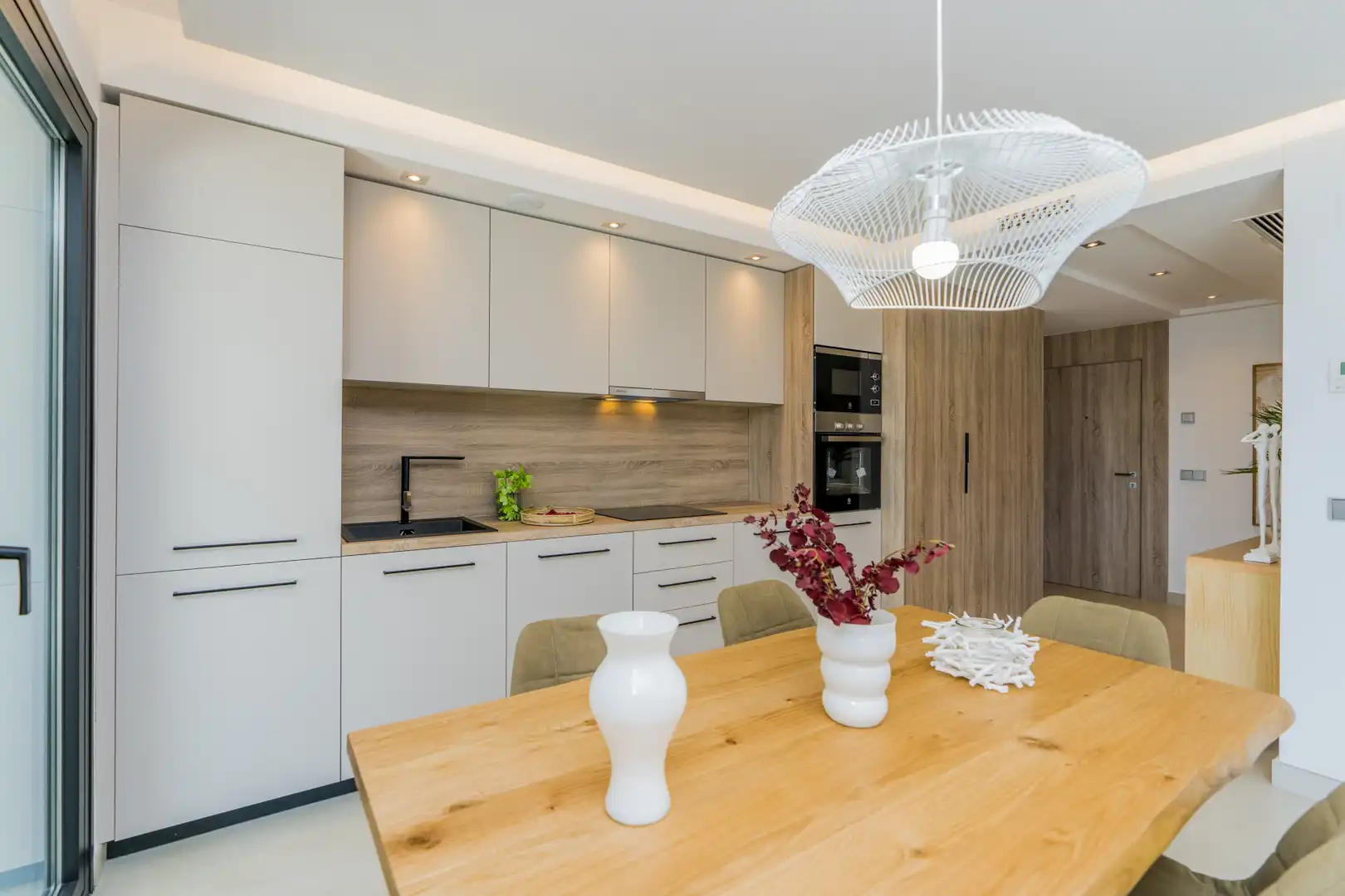 Apartament amb piscina en venda a Benahavís pueblo, imagen 14