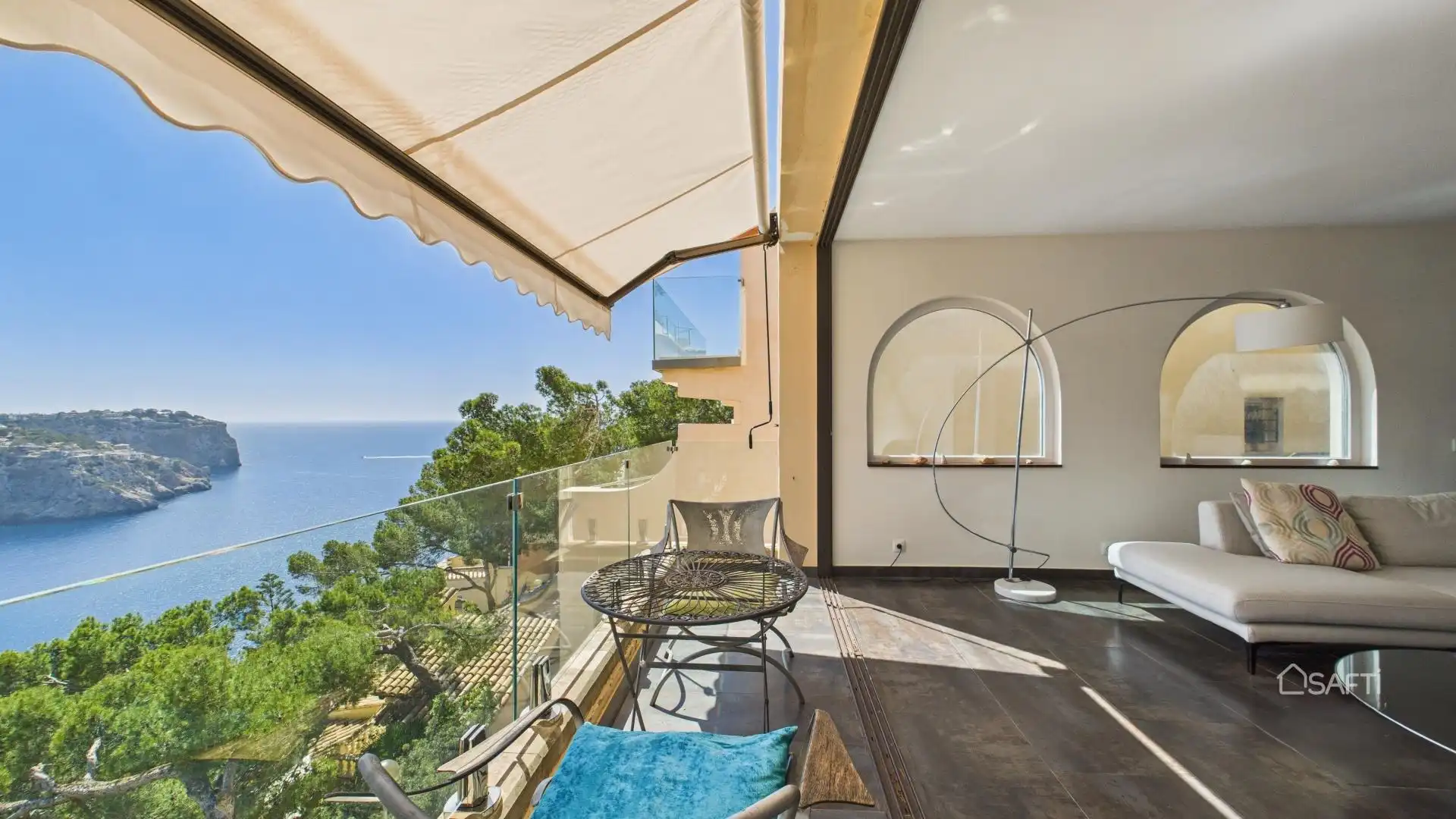 Terrassa de Apartament en venda en Andratx amb Aire condicionat, Balcó i Piscina comunitària