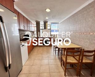 Kitchen of Flat to rent in  Valencia Capital  with Air Conditioner and Terrace