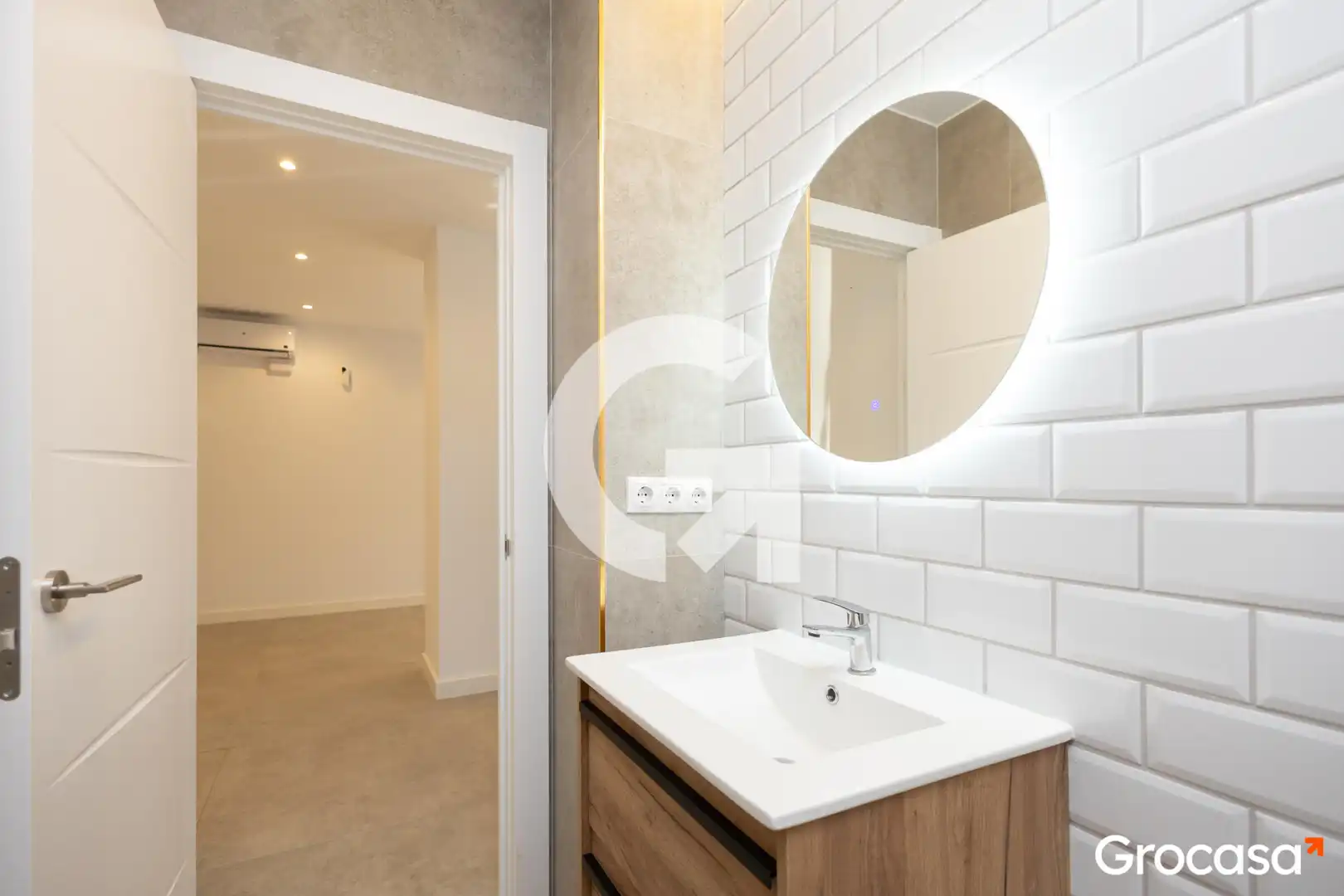 Bathroom of Houses for sale in Sant Boi de Llobregat  with Terrace and Oven