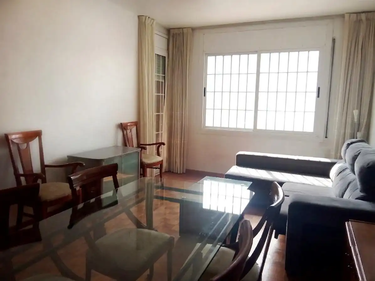 Piso de alquiler en Centre