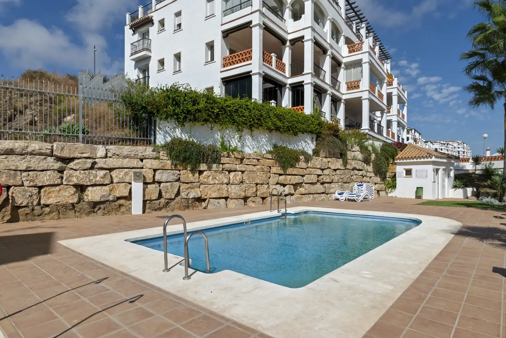 Piscina de Ático en venta en Mijas con Aire acondicionado, Terraza y Piscina