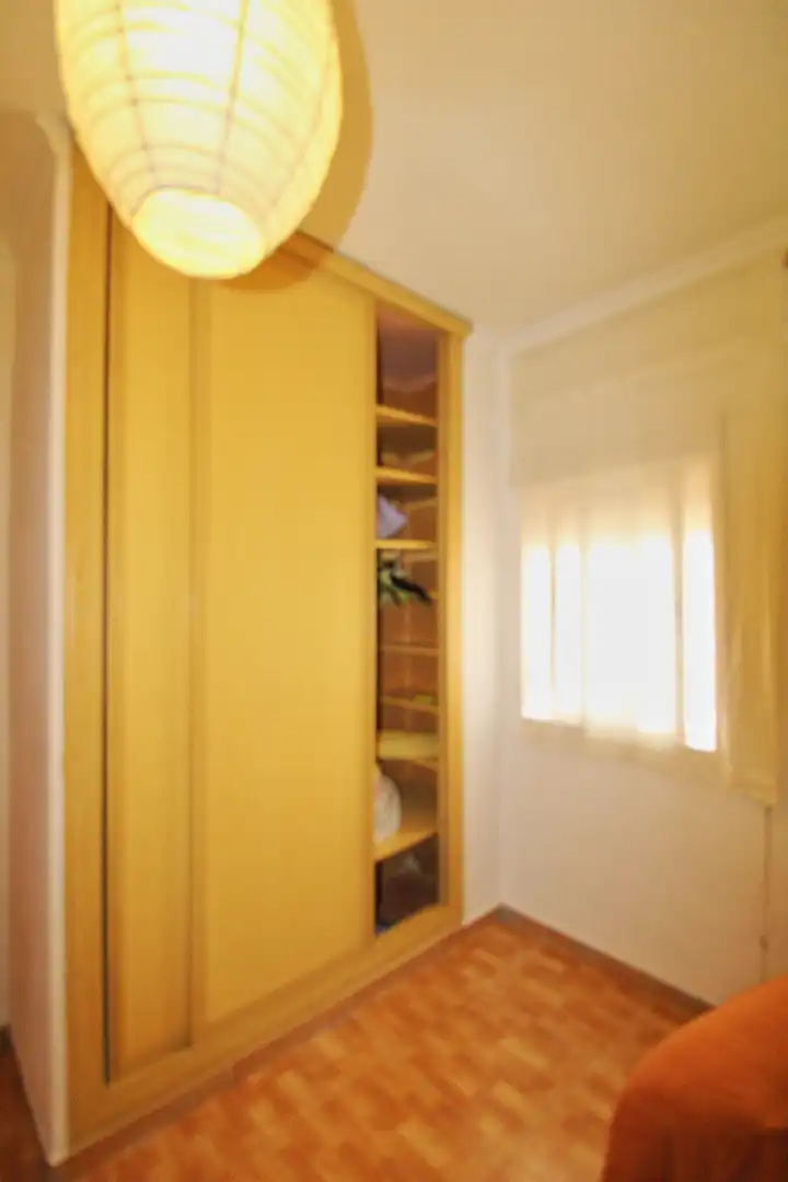 Schlafzimmer von Erdgeschoss zum Verkauf in Alhaurín de la Torre mit Klimaanlage, Abstellraum und Möbliert