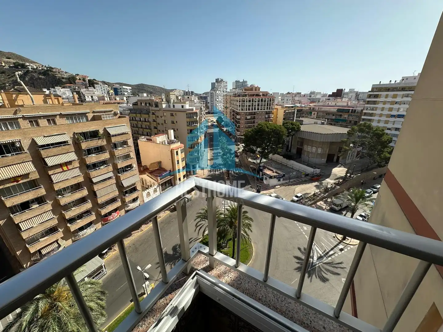 Außenansicht von Wohnung zum Verkauf in Cullera mit Klimaanlage, Privatgarten und Terrasse