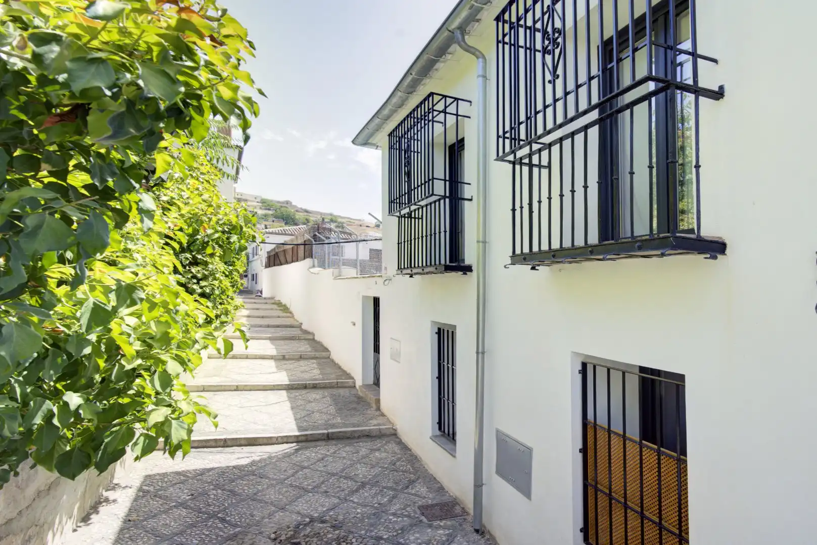 Vista exterior de Casa o chalet en venta en Granada con Aire acondicionado, Calefacción y Jardín privado