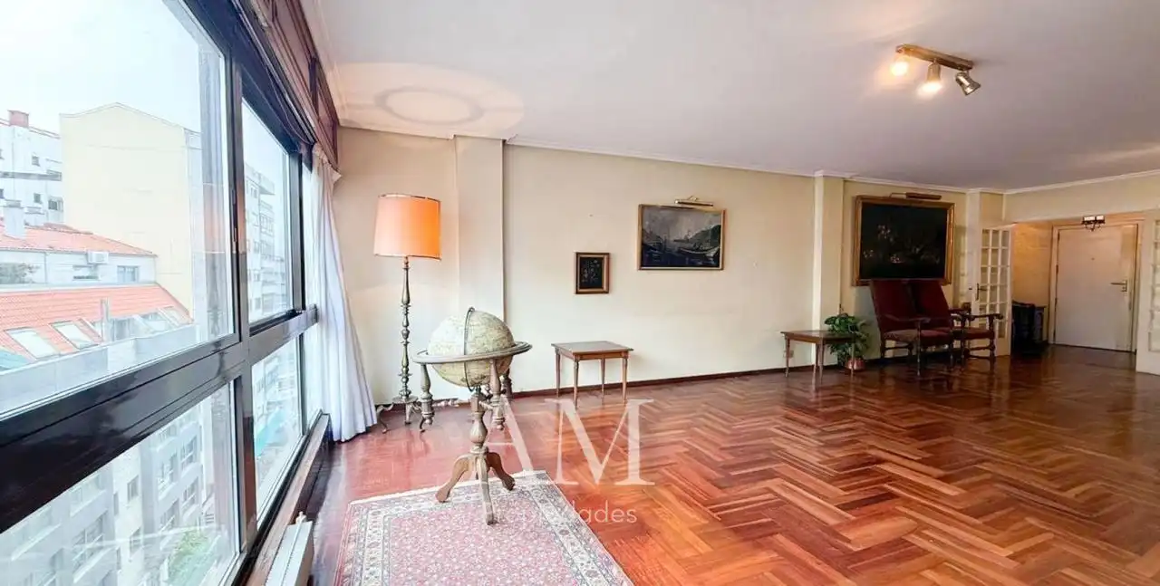 Living room of Flat for sale in Vigo   with Heating and Storage room