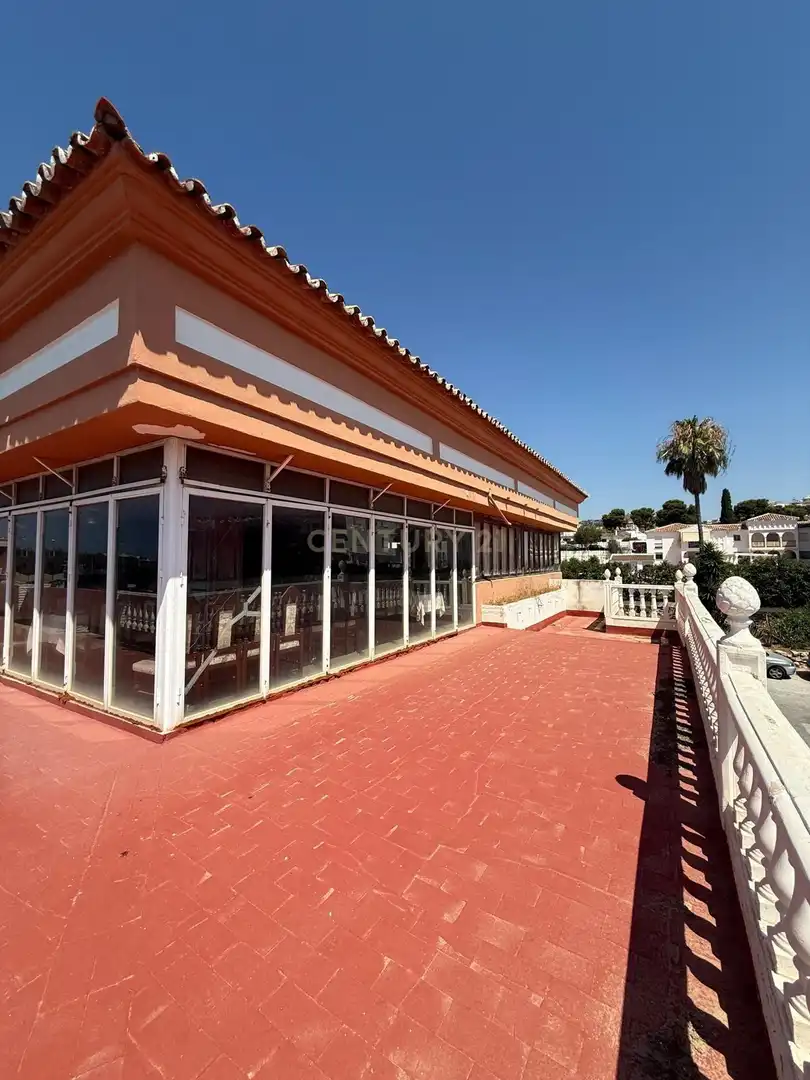 Local comercial en venda a CL CALYPSO 1 EDIFICIO EUROMARKETMIJAS (MÁLAGA) 4, imagen 2