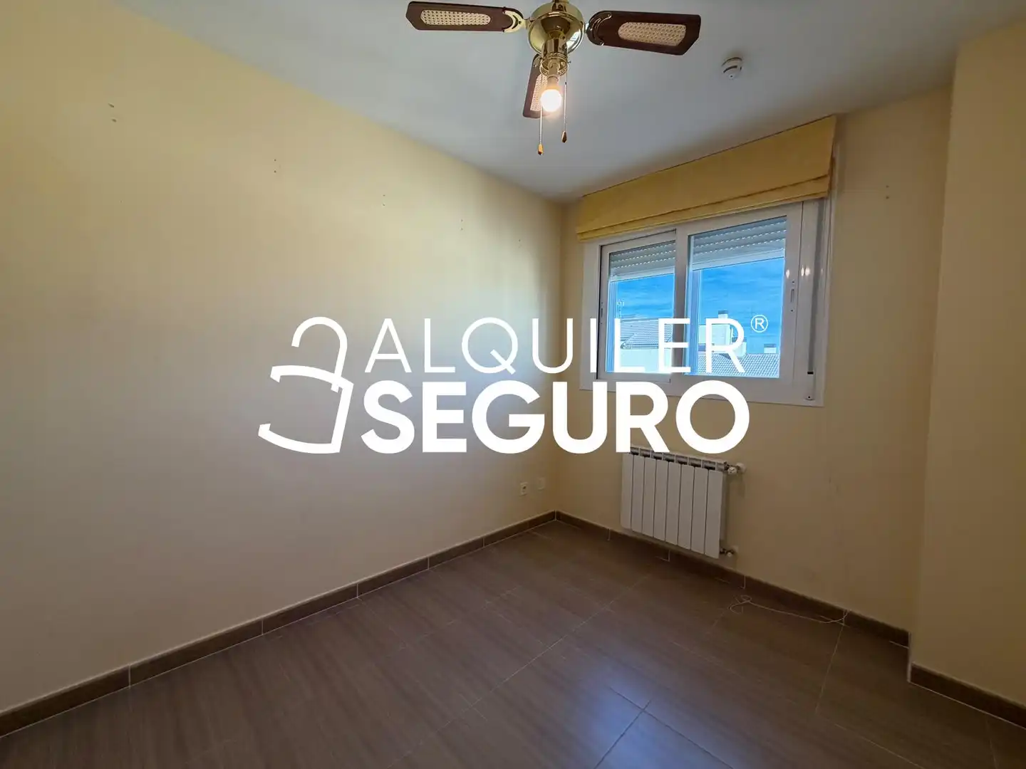 Habitación de Piso de alquiler en Rivas-Vaciamadrid con Aire acondicionado, Calefacción y Trastero