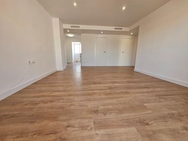 Flat with lift for sale in Calle Calle Fortunato Arias