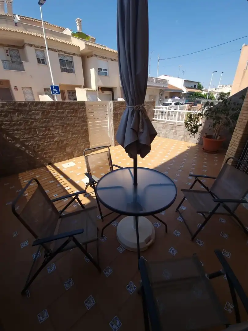 Terrasse von Haus oder Chalet zum Verkauf in San Pedro del Pinatar mit Privatgarten, Terrasse und Möbliert