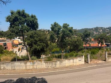 Wohnbaugrundstück zum Verkauf in Lloret Verd - Els Pinars