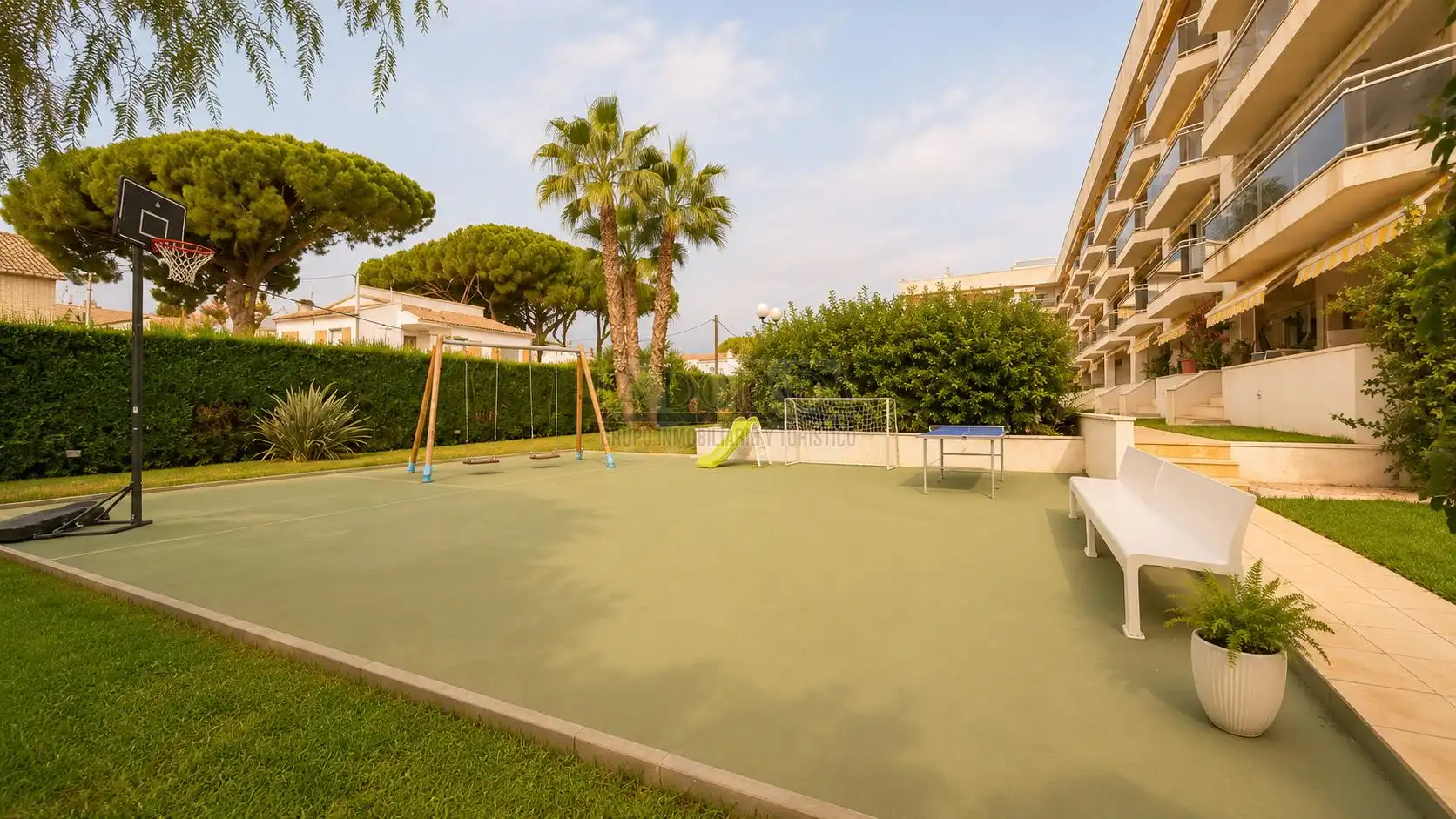 Jardí de Apartament en venda en Cambrils amb Terrassa, Moblat i Piscina comunitària