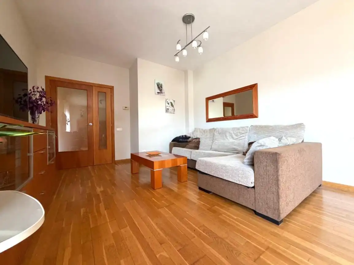 Sala de estar de Piso en venta en Badalona con Aire acondicionado, Trastero y Balcón